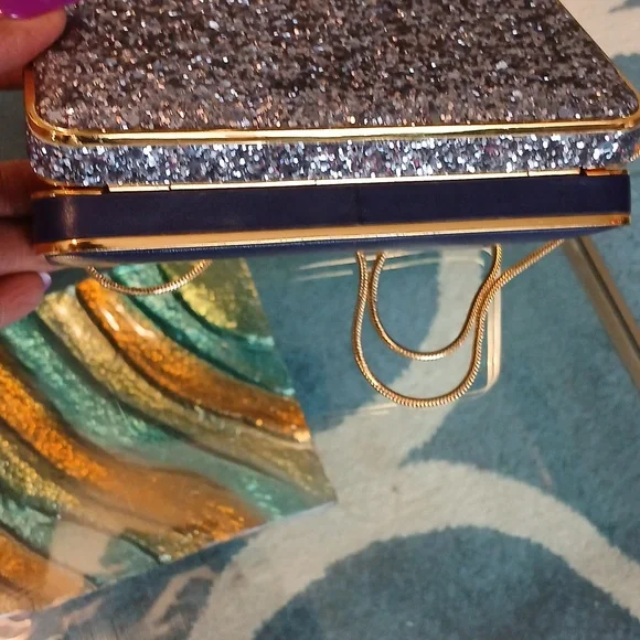 henri bendel Party Box Silver Glitter Clutch with Gold Trim - Picture 10 of 11